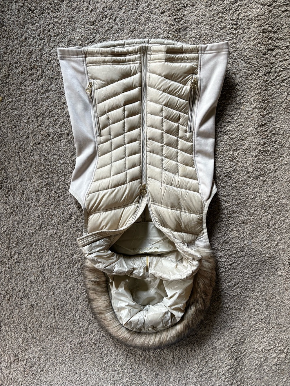 Michael Kors women’s puffer vest with removable hood size small